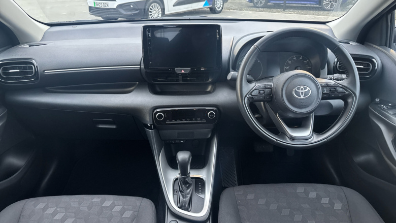 Toyota Yaris 1.5 Hybrid Icon 5dr CVT Hybrid Hatchback